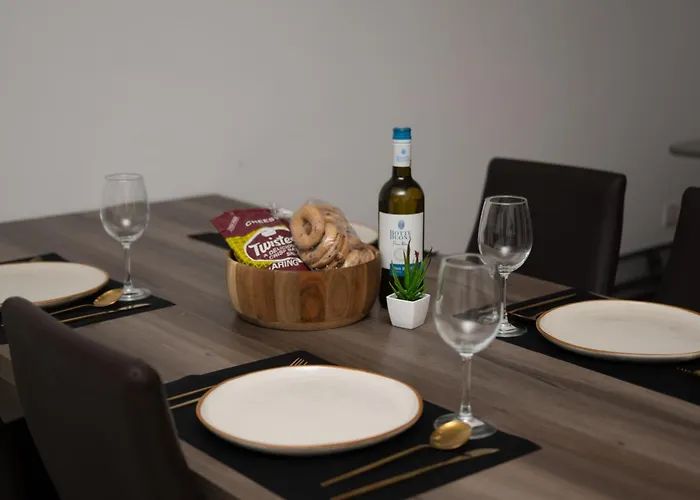 The Exiles Bay Apartment