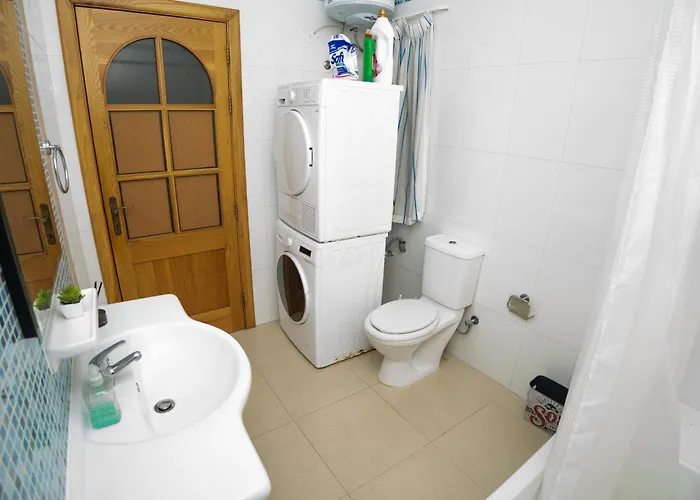 The Exiles Bay Apartment *