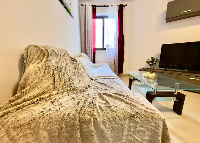 The Exiles Bay * Sliema